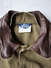 Load image into Gallery viewer, 1980&#39;s Woolrich Canvas Hunting Jacket - L
