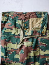 Load image into Gallery viewer, 1950&#39;s Belgian Paratrooper Pants - 28&quot;- 36&quot;
