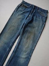 Load image into Gallery viewer, 1970&#39;s Levi&#39;s 517 Orange Tab Bootcut Jeans - 32&quot;
