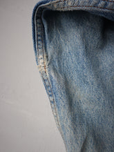 Load image into Gallery viewer, 1990&#39;s Levi&#39;s Made in USA Denim Jacket - L
