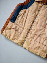 Load image into Gallery viewer, 1970&#39;s Reversible Puffer Vest - L
