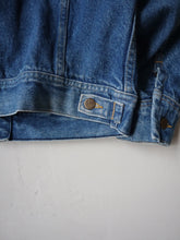 Load image into Gallery viewer, 1980&#39;s Lee Flannel Lined Denim Jacket with Corduroy Collar - S/M
