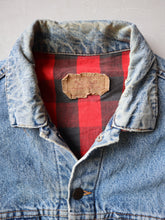 Load image into Gallery viewer, 1980&#39;s Levi&#39;s Made in USA Flannel Lined Denim Jacket - M
