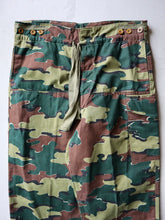 Load image into Gallery viewer, 1950&#39;s Belgian Paratrooper Pants - 28&quot;- 36&quot;
