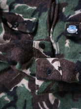 Load image into Gallery viewer, 1980&#39;s Swandri Wool Camo Pullover Shirt - L
