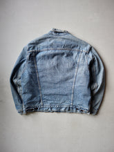 Load image into Gallery viewer, 1990&#39;s Thrashed Levi&#39;s Blanket Lined Denim Jacket - XL
