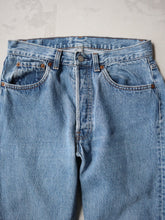 Load image into Gallery viewer, 1990&#39;s Levi&#39;s 501 Made in USA Jeans - 30&quot;
