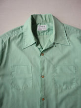 Load image into Gallery viewer, 1970&#39;s Van Heusen Loop Collar Shirt - L
