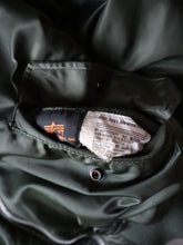 Load image into Gallery viewer, Alpha Industries MA-1 Flyers Jacket - M
