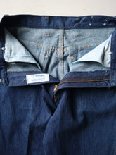 Load image into Gallery viewer, 1970&#39;s Like Deadstock Wrangler Junior Denim Jeans - 25&quot;
