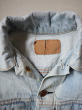 Load image into Gallery viewer, 1970&#39;s Faded Levi&#39;s &#39;Big E&#39; Denim Jacket - XS
