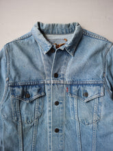 Load image into Gallery viewer, 1980&#39;s Levi&#39;s Made in Canada Denim Jacket - XS
