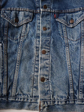 Load image into Gallery viewer, 1980&#39;s Levi&#39;s Made in USA Flannel Lined Denim Jacket - M
