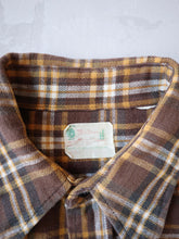 Load image into Gallery viewer, 1960&#39;s 5 Brother Flannel - L
