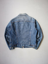 Load image into Gallery viewer, 1980&#39;s Made in USA Levi&#39;s Blanket Lined Denim Jacket - S/M
