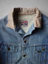 Load image into Gallery viewer, 1980&#39;s Lee Storm Rider Sherpa Lined Denim Jacket - L/XL
