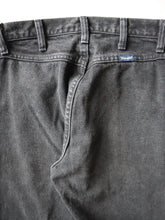 Load image into Gallery viewer, Made in USA Wrangler Denim Jeans - 27&quot;
