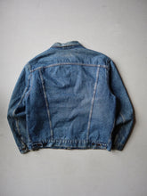 Load image into Gallery viewer, 1990&#39;s Made in USA Levi&#39;s Blanket Lined Denim Jacket - L
