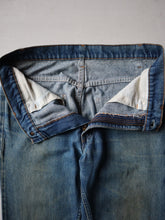 Load image into Gallery viewer, 1970&#39;s Levi&#39;s 517 Orange Tab Bootcut Jeans - 32&quot;
