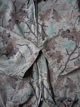 Load image into Gallery viewer, 1990&#39;s Realtree Lightweight Zip Up Jacket - M/L
