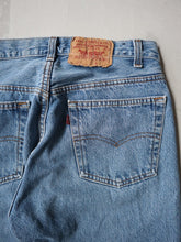 Load image into Gallery viewer, 1990&#39;s Levi&#39;s 501 Made in USA Jeans - 30&quot;
