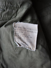 Load image into Gallery viewer, 1950&#39;s Thrashed OG-107 U.S Army M-43 Field Coat - M/L
