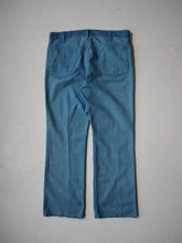 Load image into Gallery viewer, 1970&#39;s Faded Levi&#39;s 517 Sta-Prest Jeans - 34&quot;
