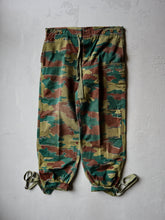 Load image into Gallery viewer, 1950&#39;s Faded Belgian Paratrooper Pants - 30&quot;- 38&quot;
