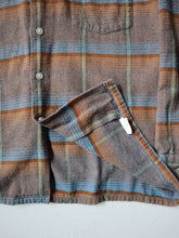 Load image into Gallery viewer, 1970&#39;s Puritan Flannel - M
