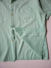 Load image into Gallery viewer, 1970&#39;s Van Heusen Loop Collar Shirt - L
