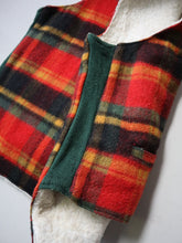 Load image into Gallery viewer, 1970&#39;s Wool Plaid Vest - L
