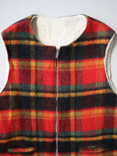 Load image into Gallery viewer, 1970&#39;s Wool Plaid Vest - L
