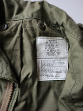 Load image into Gallery viewer, 1980&#39;s OG-107 U.S Army M-65 Field Jacket - M
