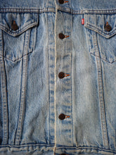 Load image into Gallery viewer, 1990&#39;s Levi&#39;s Made in USA Denim Jacket - L
