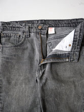 Load image into Gallery viewer, 1990&#39;s Levi&#39;s Made in USA Faded 555 Jeans - 32&quot;
