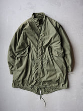 Load image into Gallery viewer, 1960&#39;s 0G-107 U.S Army Fishtail Parka with Liner  - L
