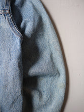 Load image into Gallery viewer, 1990&#39;s Levi&#39;s Made in USA Denim Jacket - L
