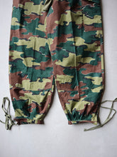 Load image into Gallery viewer, 1950&#39;s Belgian Paratrooper Pants - 28&quot;- 36&quot;
