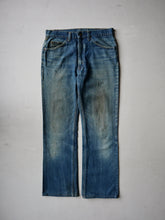 Load image into Gallery viewer, 1970&#39;s Levi&#39;s 517 Orange Tab Bootcut Jeans - 32&quot;
