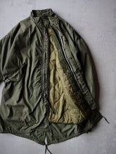 Load image into Gallery viewer, 1960&#39;s 0G-107 U.S Army Fishtail Parka with Liner  - L
