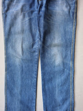 Load image into Gallery viewer, Lee Denim Jeans - 36&quot;
