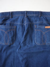 Load image into Gallery viewer, 1970&#39;s Sport-Abouts by Big Yank Denim Bootcut Jeans - 36&quot;
