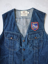 Load image into Gallery viewer, 1970&#39;s Cee Dee Patched Vest - M
