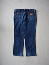 Load image into Gallery viewer, Dark Faded Wrangler Jeans - 36&quot;
