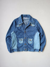 Load image into Gallery viewer, 1970&#39;s Two Tone Wrangler Denim Jacket - M
