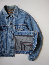 Load image into Gallery viewer, 1980&#39;s Made in USA Levi&#39;s Blanket Lined Denim Jacket - S/M
