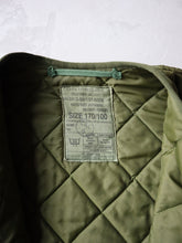 Load image into Gallery viewer, 1990&#39;s British Army Cold Weather Quilted Liner - S/M
