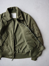 Load image into Gallery viewer, 1980&#39;s U.S Army Flyer&#39;s Jacket - S/M
