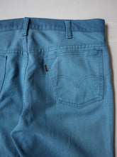 Load image into Gallery viewer, 1970&#39;s Faded Levi&#39;s 517 Sta-Prest Jeans - 34&quot;
