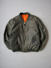 Load image into Gallery viewer, MA-1 Flyers Jacket - L
